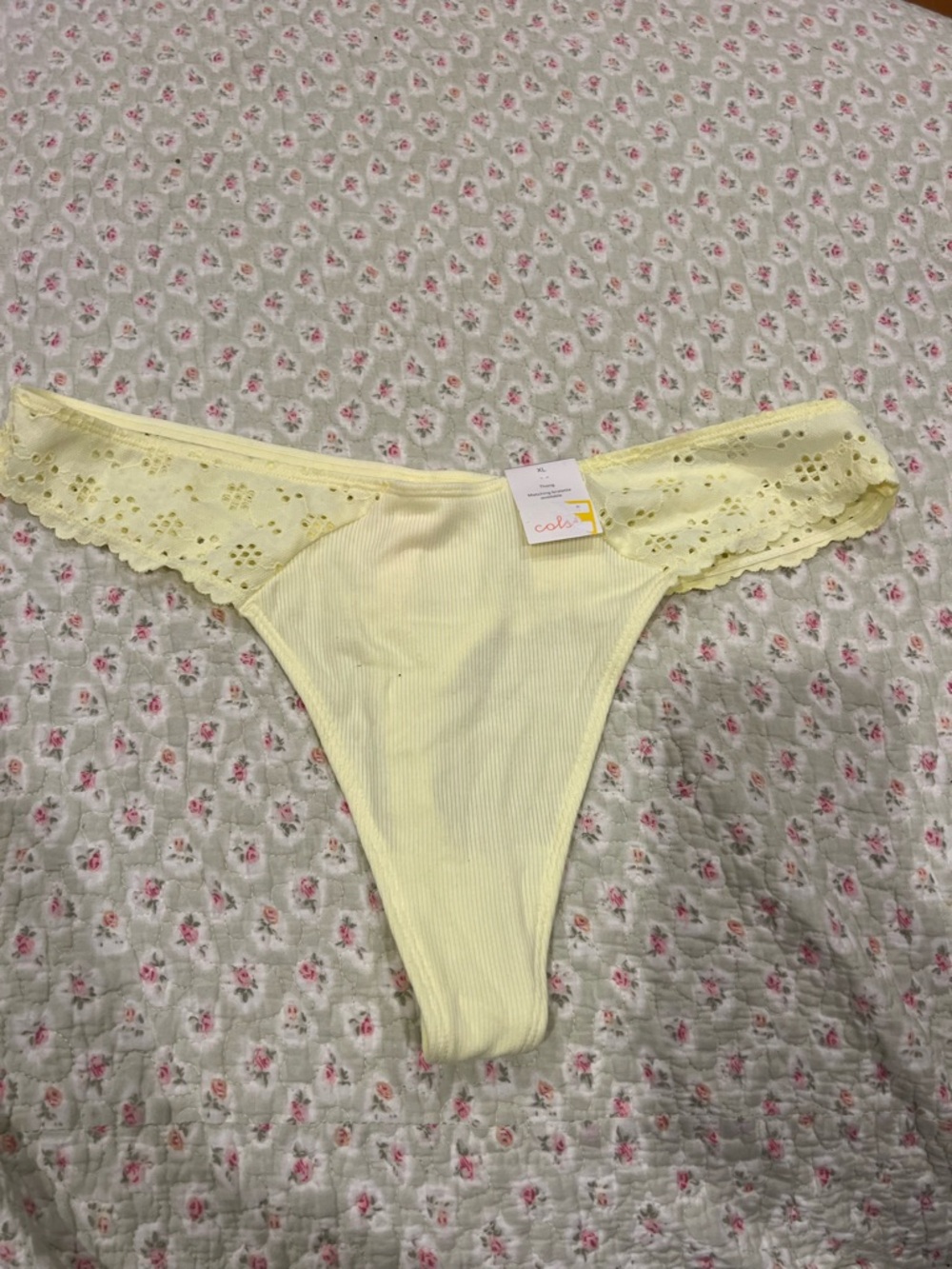 Colsie Pale Yellow Eyelet Lace Thong